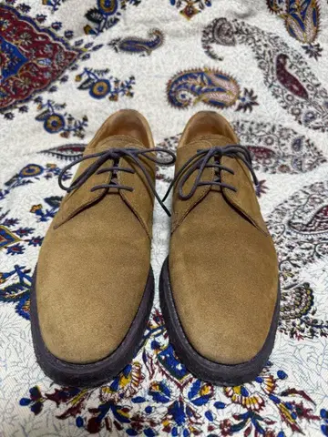 [Church's] 카멜 스웨이드 레이스업 슈즈