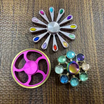 핸드 스피너 3개 핑크