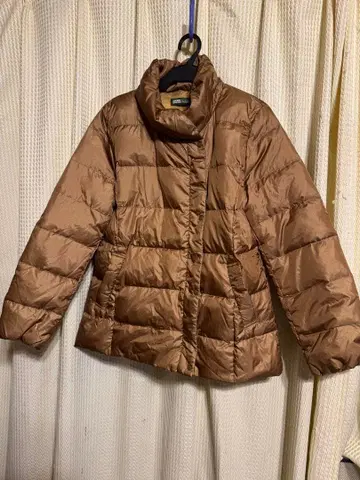 Switch Motion 브라운 다운 자켓 L 사이즈