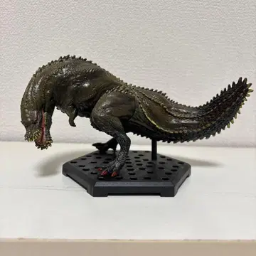 몬스터 헌터 이빌조 피규어