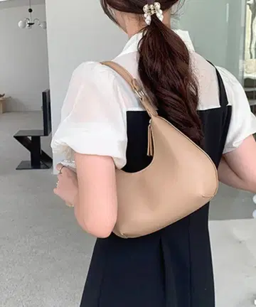 cream creme 미니 보보 백 베이지