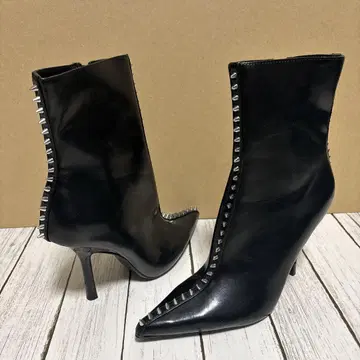 [ ZARA ] 스터드 숏부츠 핑힐 사이드 지퍼 38