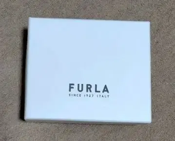 훌라 아치 로고 가죽 3단 폴더형 지갑 블랙 새상품