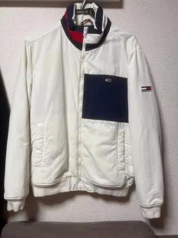 Tommy Jeans 나일론 자켓 화이트/네이비