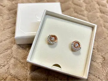 [ 새상품 ] SWAROVSKI 귀걸이 로즈 골드