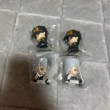 죠죠의 기묘한 모험 피규어 4체 세트