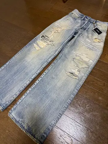 MINEDENIM 데미지 가공 스트레이트 데님