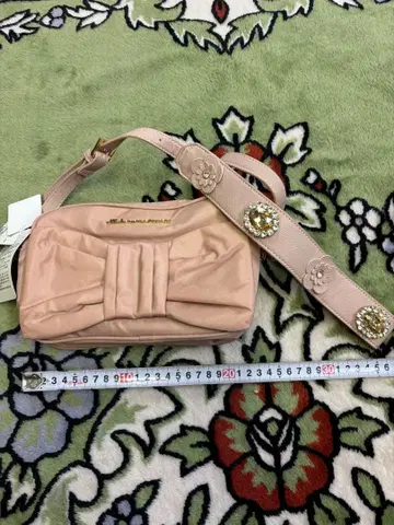 JILL STUART 핑크 리본 숄더백 꽃 비쥬 포함