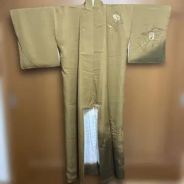 호몬기 브라운 골드 컬러 꽃무늬 학 디자인