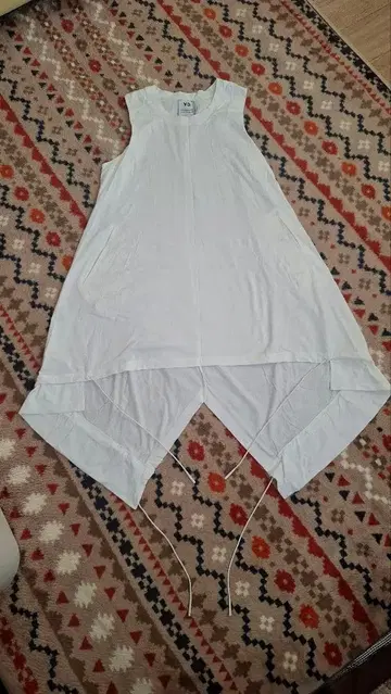 Y-3 화이트 슬리브리스 튜닉