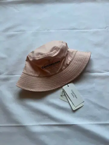 Calvin Klein Jeans 버킷햇 핑크 택 포함 새상품
