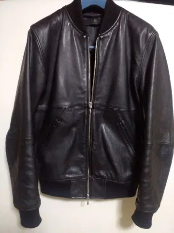 b&y 유나이티드 애로우즈 가죽 블루종 소가죽 MA-1 타입 사이즈 S