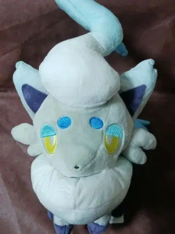 포켓몬 색이 다른 조로아 봉제 인형