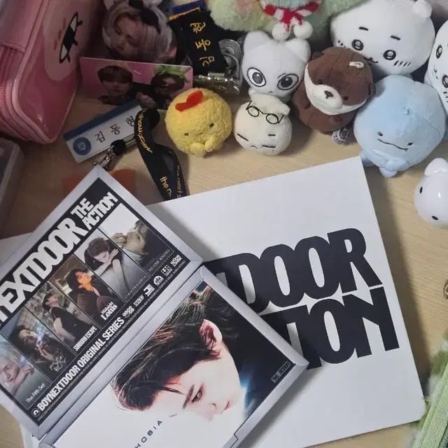 the action 개봉앨범 프레임 로딩