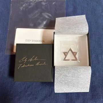 CODY SANDERSON 마스다 타카히사 콜라보 이어커프