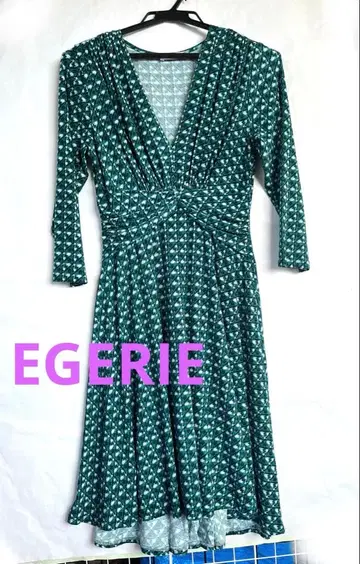 EGERIE 에제리 프랑스제 그린 계열 패턴 원피스