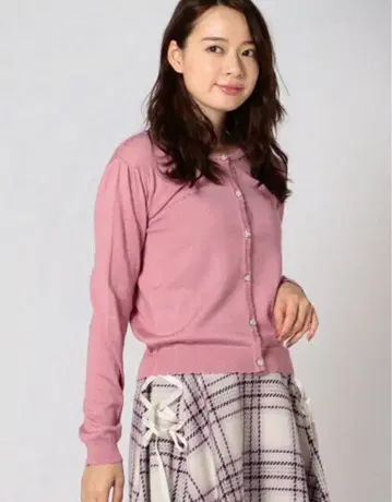 로디스포토 새상품 핑크 버튼 달린 가디건 긴팔