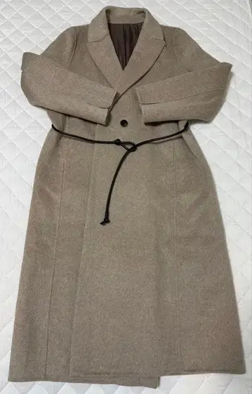 베이지 더블 브레스트 롱 코트 캐시미어 100%