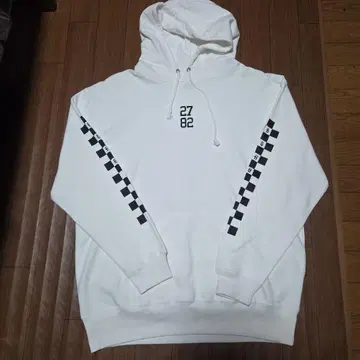 화이트 후드티 BAGARCH 바가치