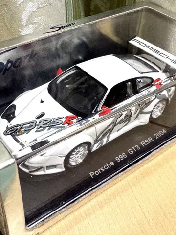 스파크 Porsche 996 GT3 RSR 2004 (화이트) 1/43