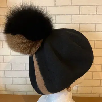 새상품급 Ca4la 울 여우 퍼 꽁지 모자 베레모 블랙 & 브라운