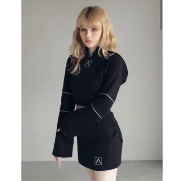 andmary Eve hoodie set up