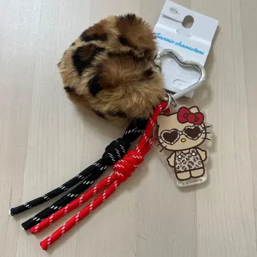 일광화상 키티 레오파드 백참 하트 카라비너 아베일