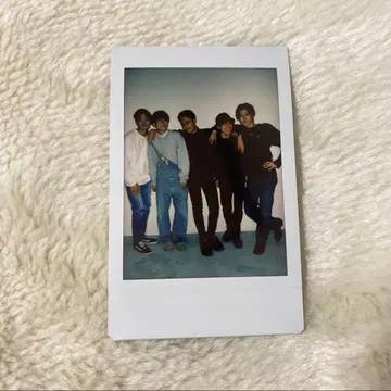 코무돗토 오프라인 모임 폴라로이드 전원 집합