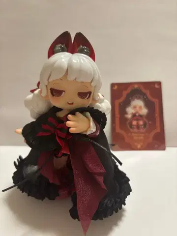 miana 피규어 신비로운 성 백작