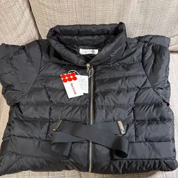 DoCLASSE 블랙 다운 코트 L 사이즈 새상품 두클라쎄