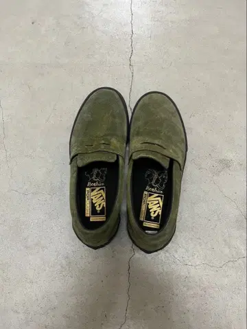 Vans style53 스웨이드 슬립온 올리브