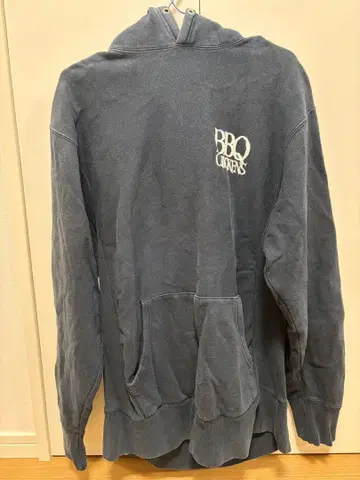 BBQ CHICKENS 후드티