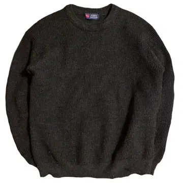 범용성 발군 다크 그레이 울 100% 니트 스웨터