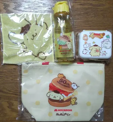 [ 미사용 새상품 ] 모스버거 x 폼폼푸딩 50주년 기념 세트