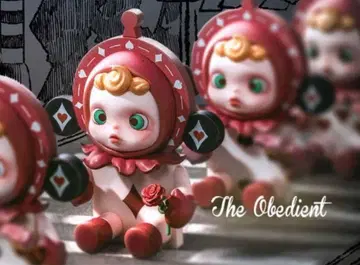 스컬팬다 The obedient 피규어