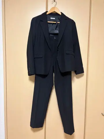 허니즈 GRACIER 워셔블 수트 셋업 상하의 셋업 블랙