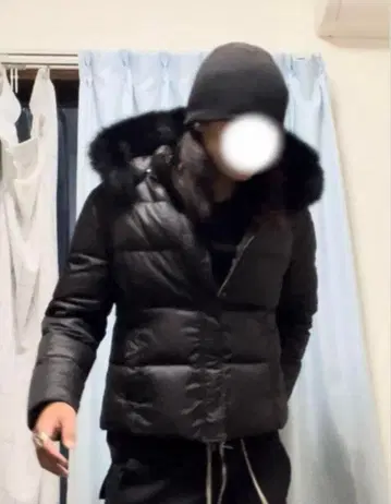 archive 00s black fur down jacket y2k