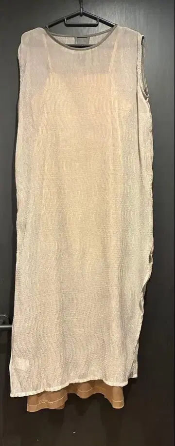 새상품 &gaime 슬리브리스 롱 원피스 S 베이지