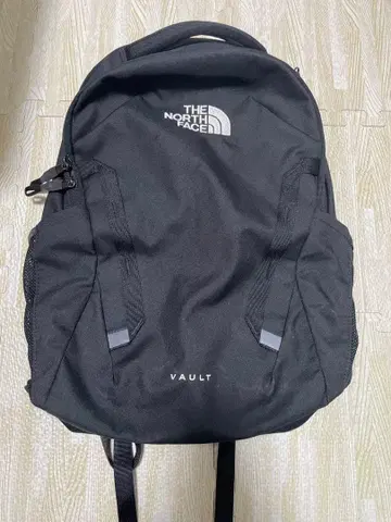 THE NORTH FACE VAULT 블랙 백팩