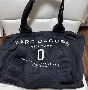 마크 제이콥스 블랙 토트백