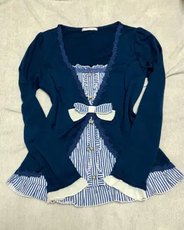 axes femmeBIG 리본 긴팔 상의 리즈리사 히메 스타일