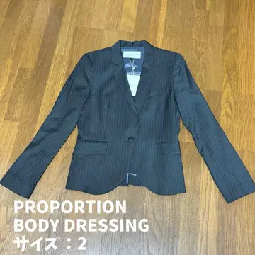 새상품 프로포션 바디 드레싱 그레이 스트라이프 자켓 사이즈 2