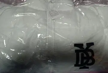 베이스터즈 다운 자켓