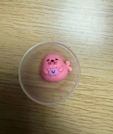 핑크색 캐릭터 부품