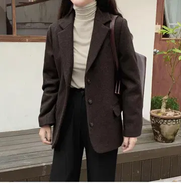 LAURENHI 테드 솔리드 울 미디 자켓 다크 브라운 S