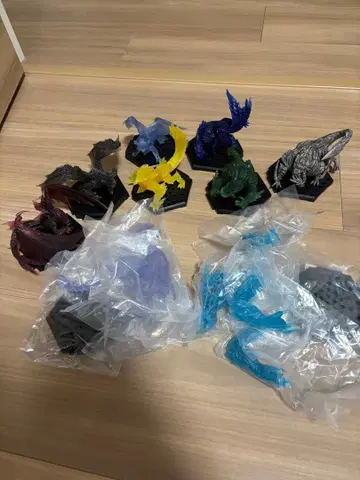 몬스터 헌터 9체 묶음 판매 피규어 보너스 부품