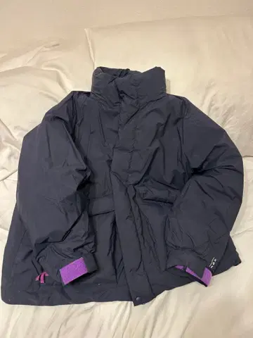 ADULT ORIENTED ROBES 네이비 다운 자켓