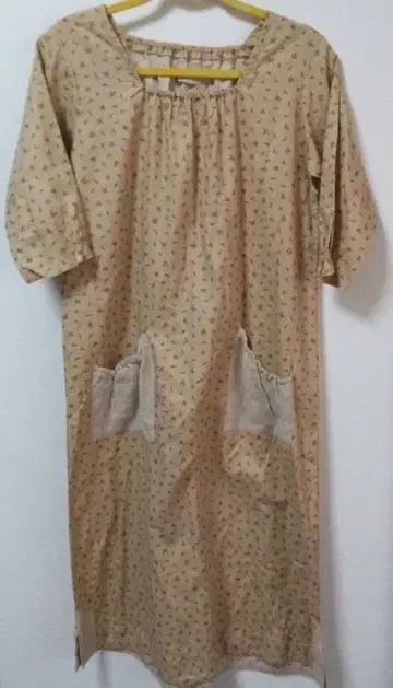 HUG O WaR (하그 오 와) 원피스 오부소매