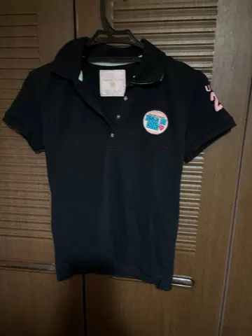 사만다 타바사 블랙 피케 셔츠 UNDER 25