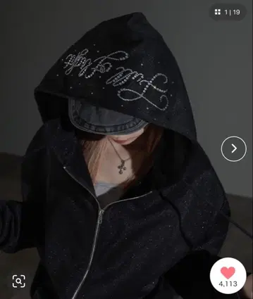 [apres jour mignon] 프릴 장식 라메 후드티 (블랙)